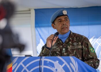 General brasileiro que chefiou missão na ONU no Congo morre aos 62 anos
