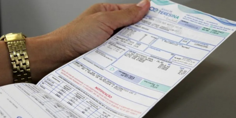 Águas de Teresina é multada em R$ 2,29 mi por cobrança indevida de taxa de esgoto; decisão cabe recurso
