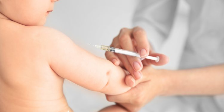 Piauí recebe mais de 8,7 mil doses de nova vacina contra bactéria que causa meningite e pneumonia